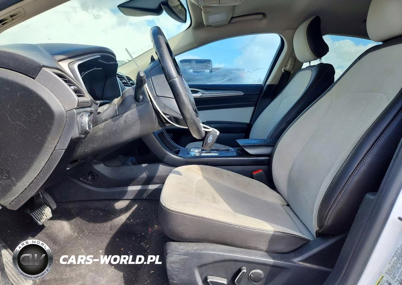 2019 Ford Fusion Se VIN:3FA6P0HD7KR215400 - 7