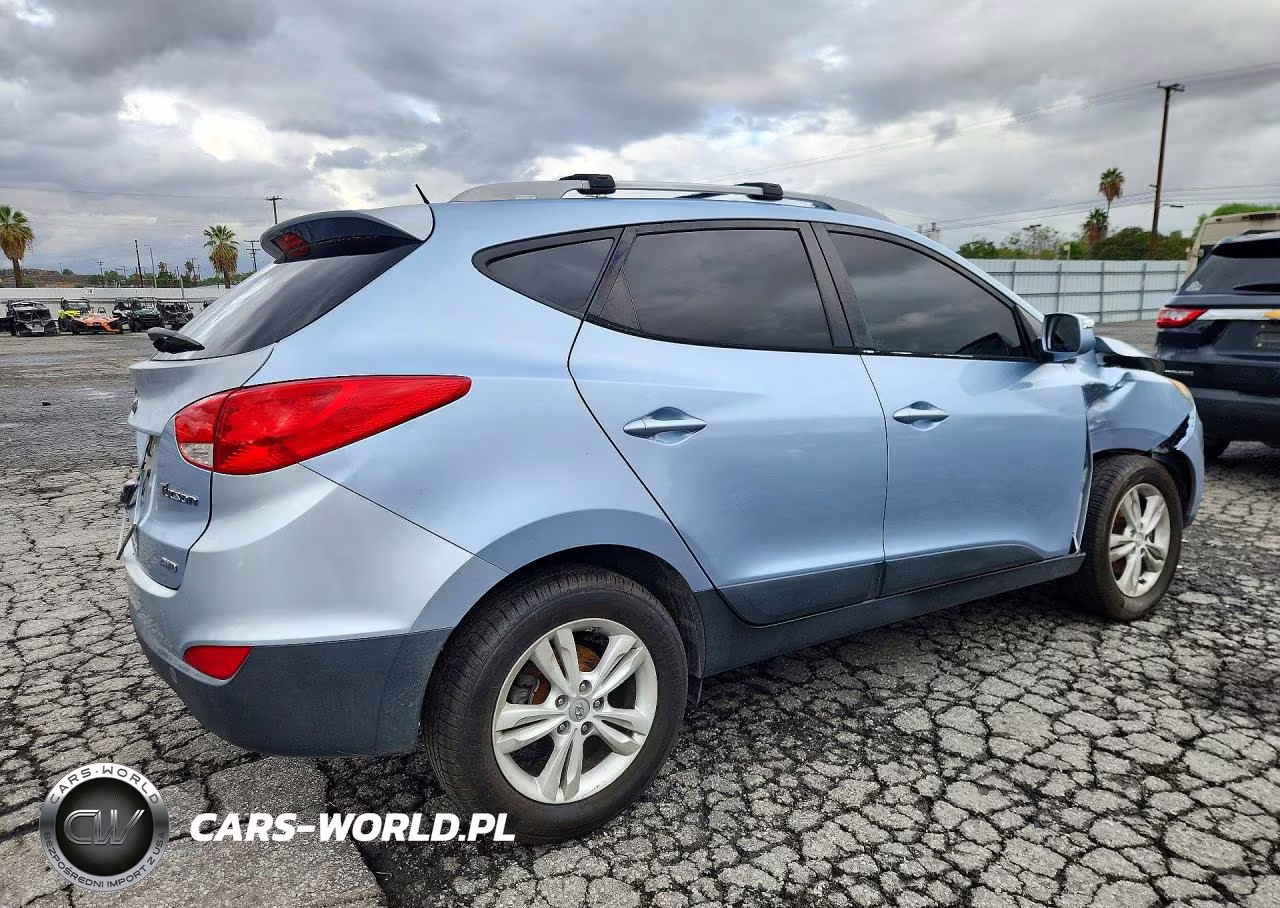 2012 Hyundai Tucson Gls VIN:KM8JUCAC5CU487224 - 3