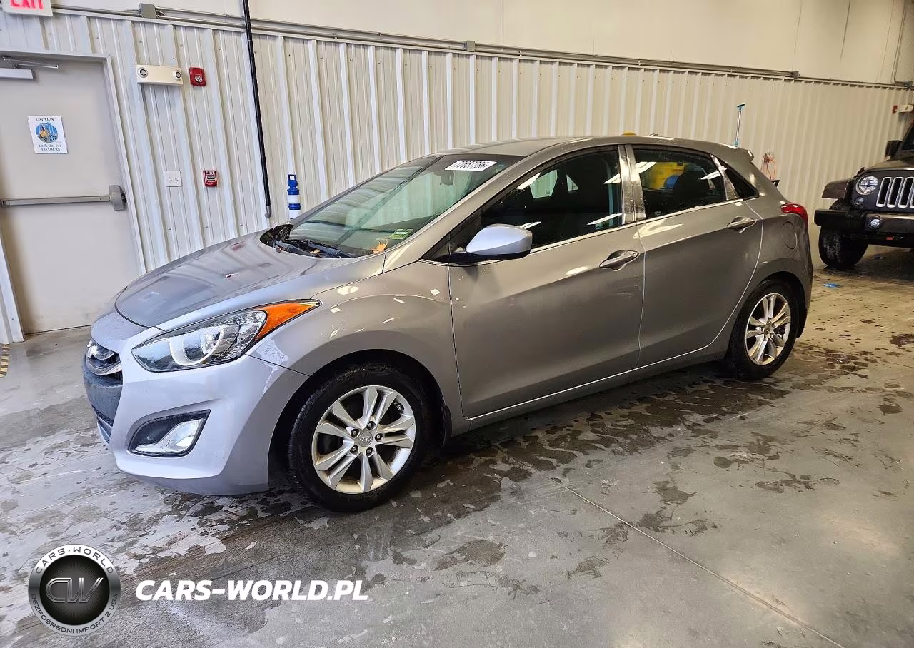 2013 Hyundai Elantra Gt Base