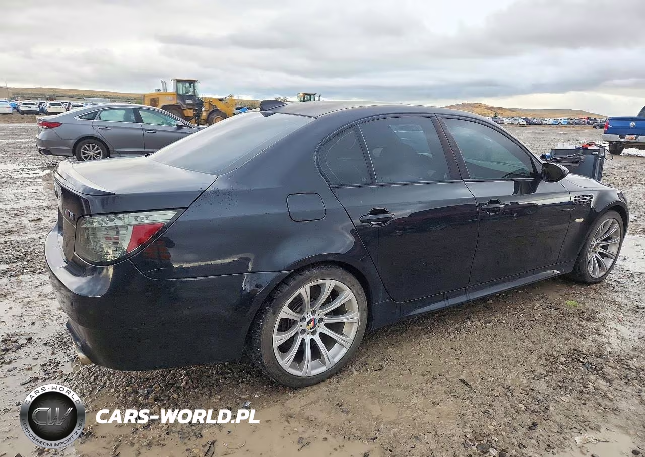 2006 BMW M5 VIN:WBSNB93556B581903 - 3