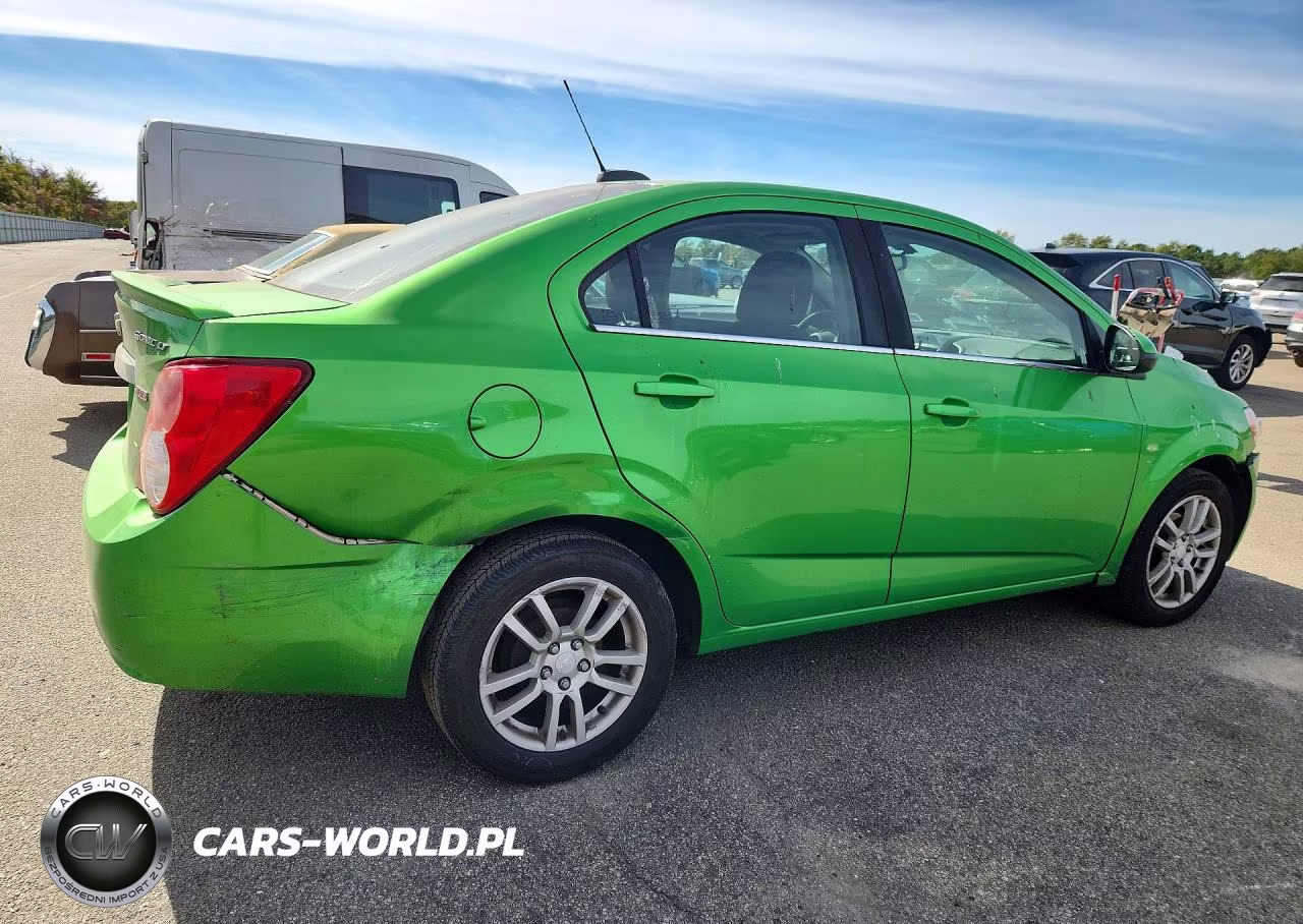 2015 Chevrolet Sonic Lt VIN:1G1JC5SB0F4161093 - 3