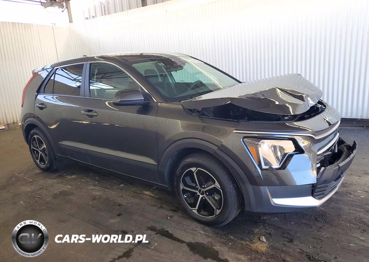 2026 Kia Niro Lx VIN:KNDCP3LE4T5325324 - 4