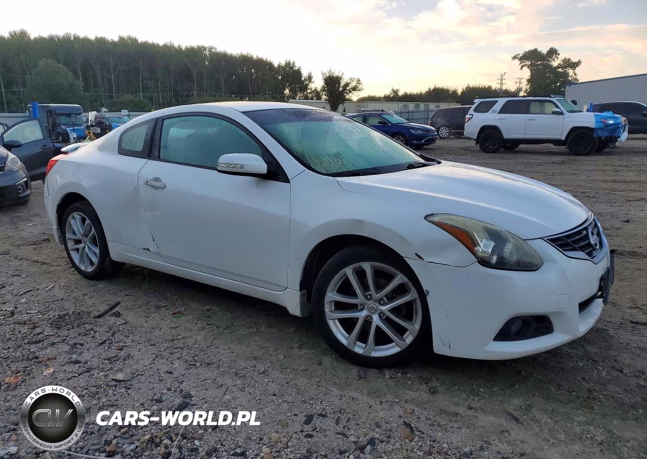 2011 Nissan Altima Sr VIN:1N4BL2EP0BC132717 - 4