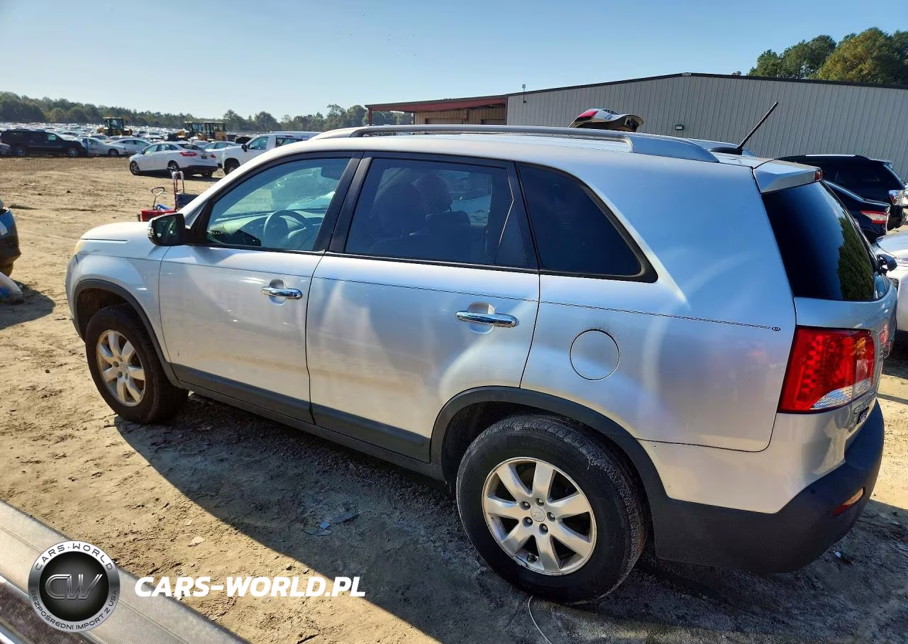 2011 Kia Sorento Lx VIN:5XYKT4A13BG038852 - 2