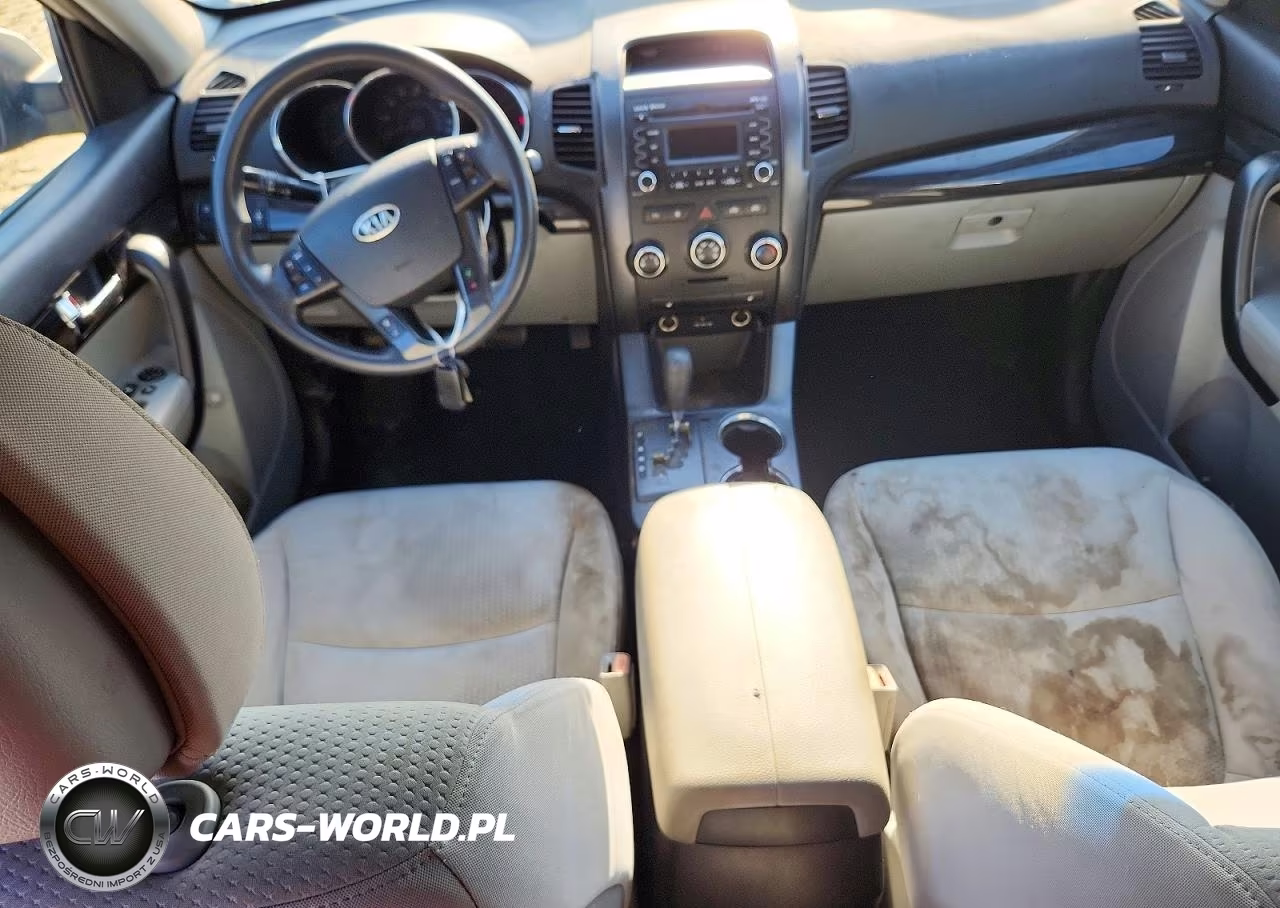 2011 Kia Sorento Lx VIN:5XYKT4A13BG038852 - 8