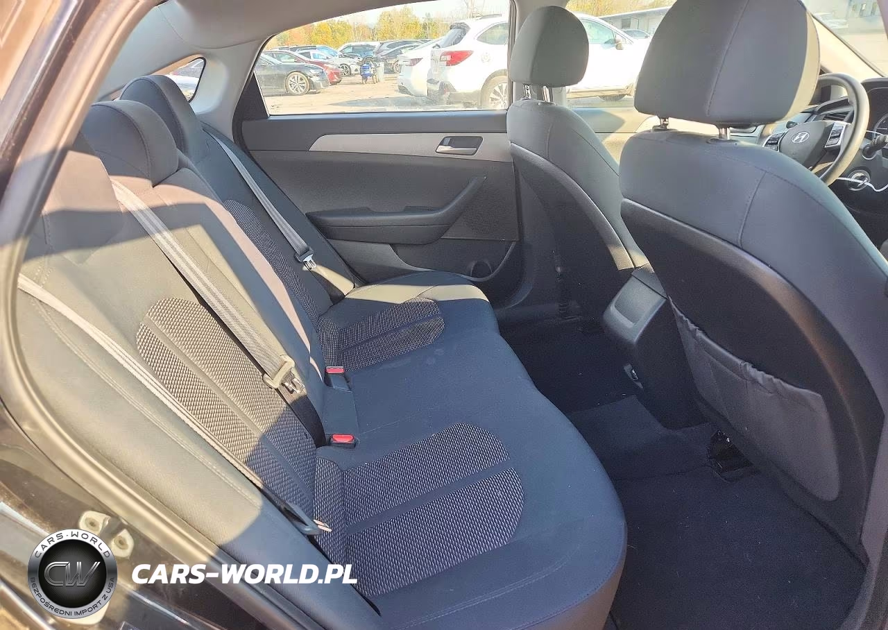 2019 Hyundai Sonata Se VIN:5NPE24AF7KH811388 - 10