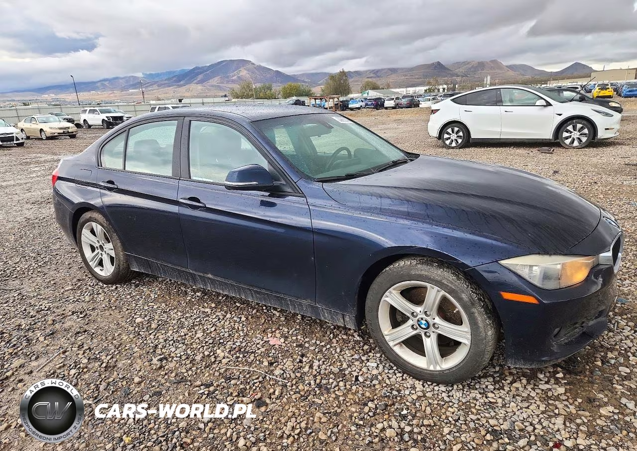 2015 BMW 320 I VIN:WBA3B1C55FK138275 - 4