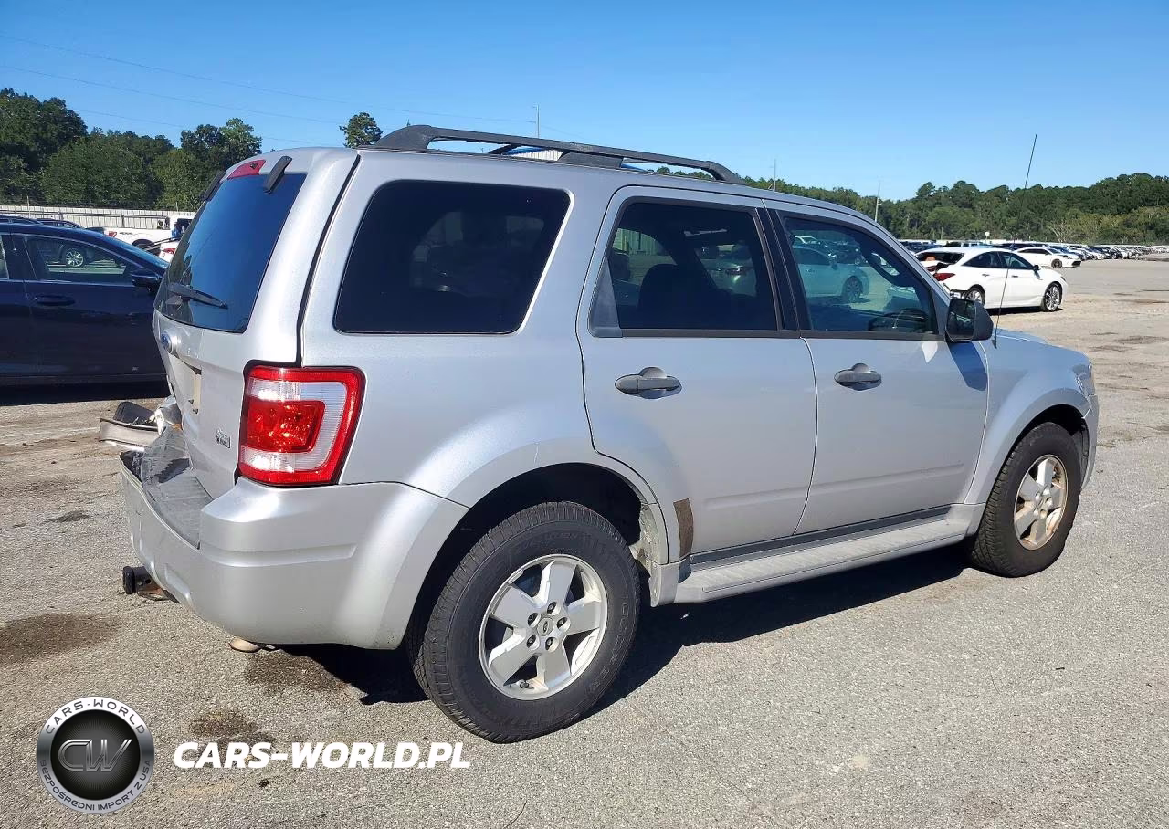 2011 Ford Escape Xlt VIN:1FMCU9DG9BKB12005 - 3