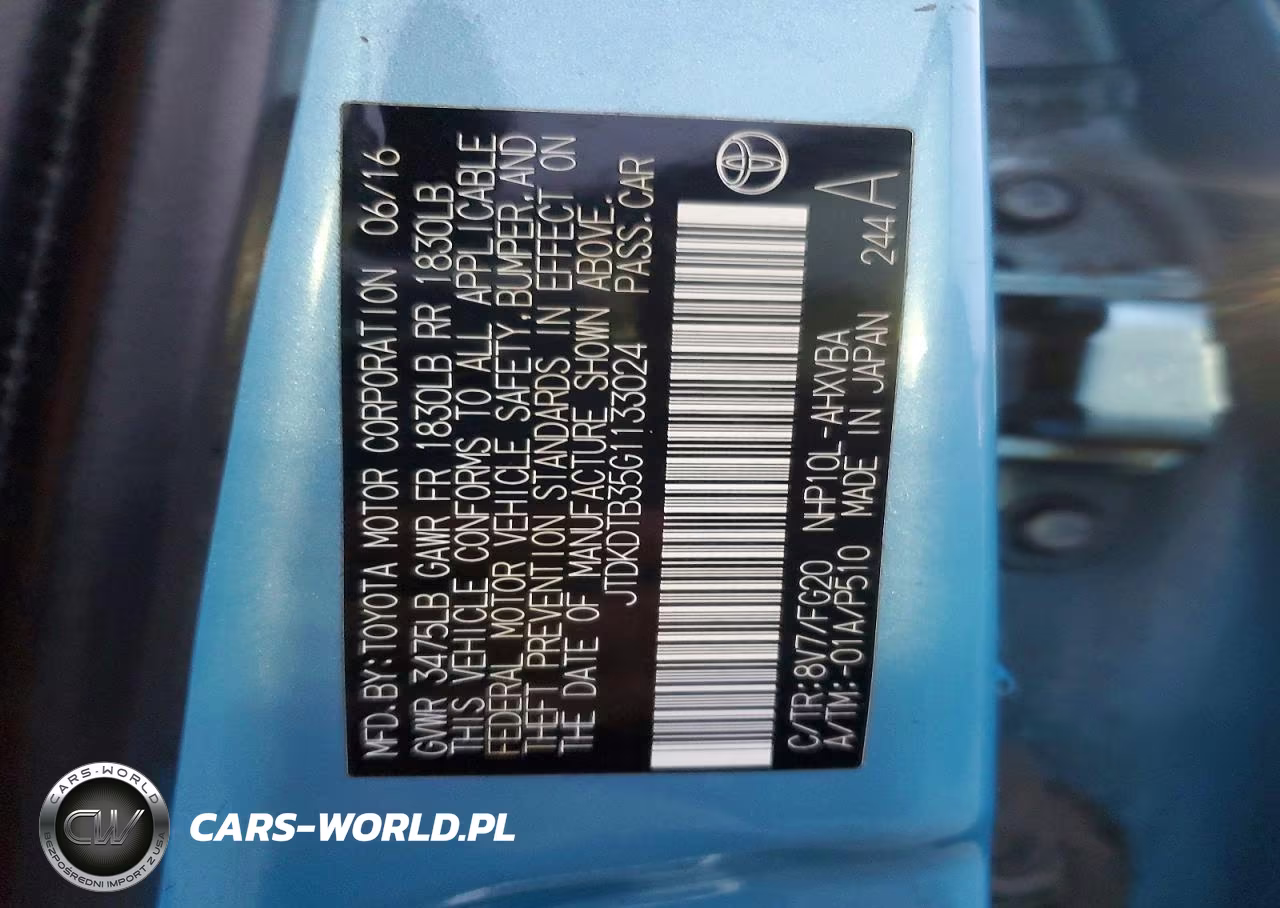 2016 Toyota Prius C Two VIN:JTDKDTB35G1133024 - 12