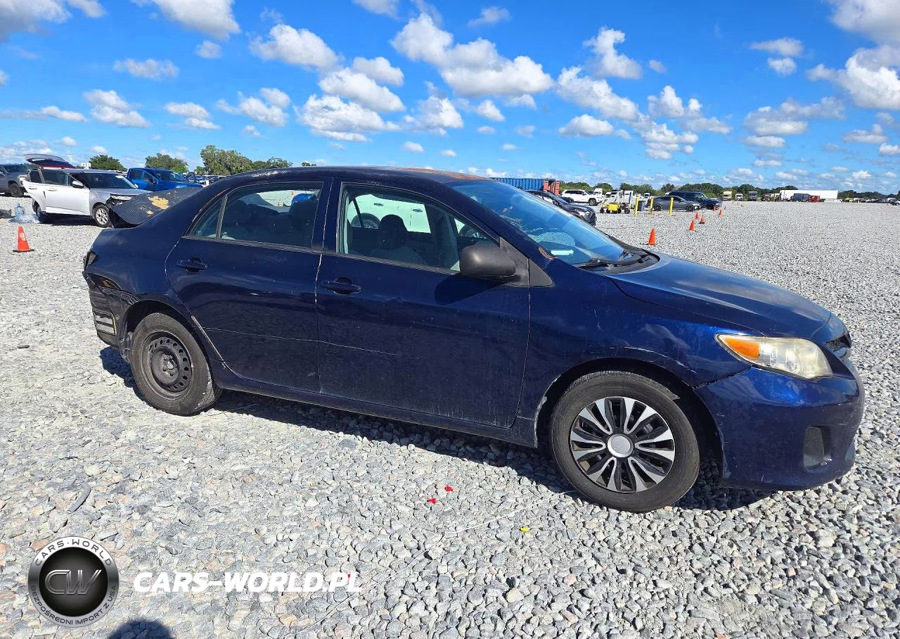 2013 Toyota Corolla L VIN:5YFBU4EE3DP186637 - 4
