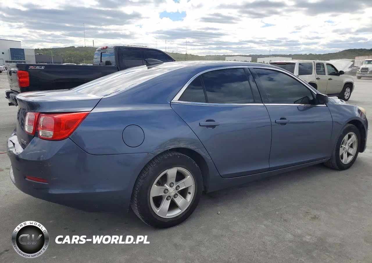 2015 Chevrolet Malibu Ls VIN:1G11B5SL6FF211737 - 3