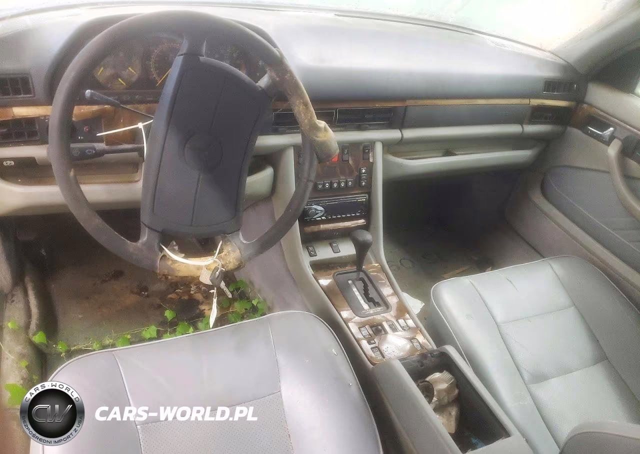 1991 Mercedes-Benz 560 Sec VIN:WDBCA45E4MA582415 - 8
