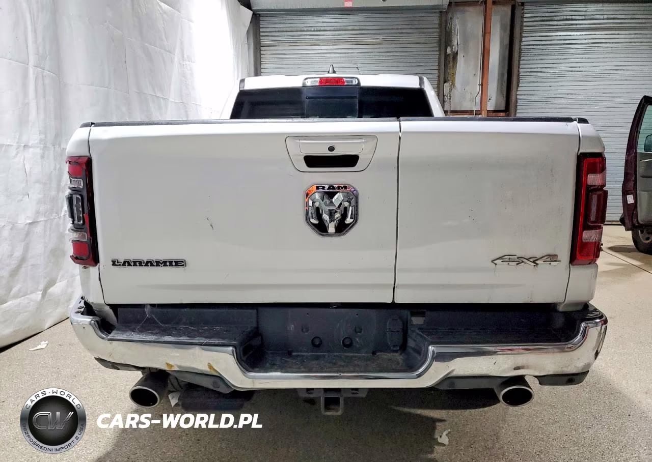 2024 Ram 1500 Laramie VIN:1C6SRFRT0RN202245 - 6