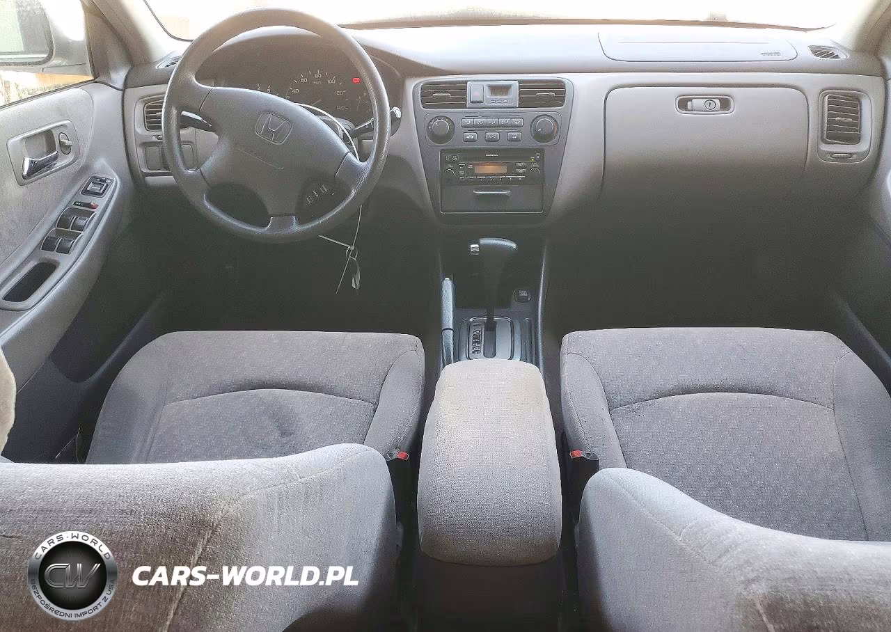 2002 Honda Accord Lx VIN:3HGCG66552G700420 - 8