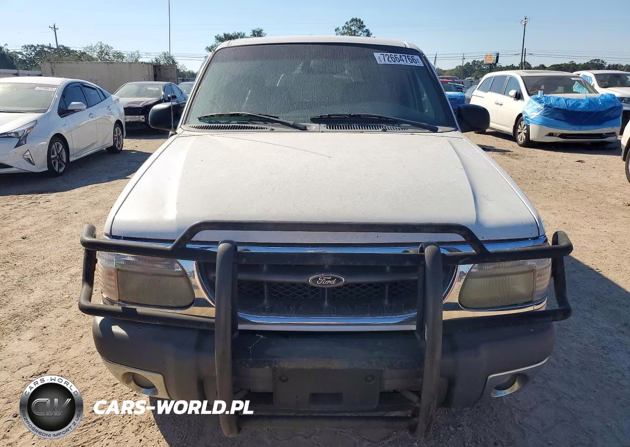 2000 Ford Explorer Xlt VIN:1FMZU63E7YZB06888 - 5