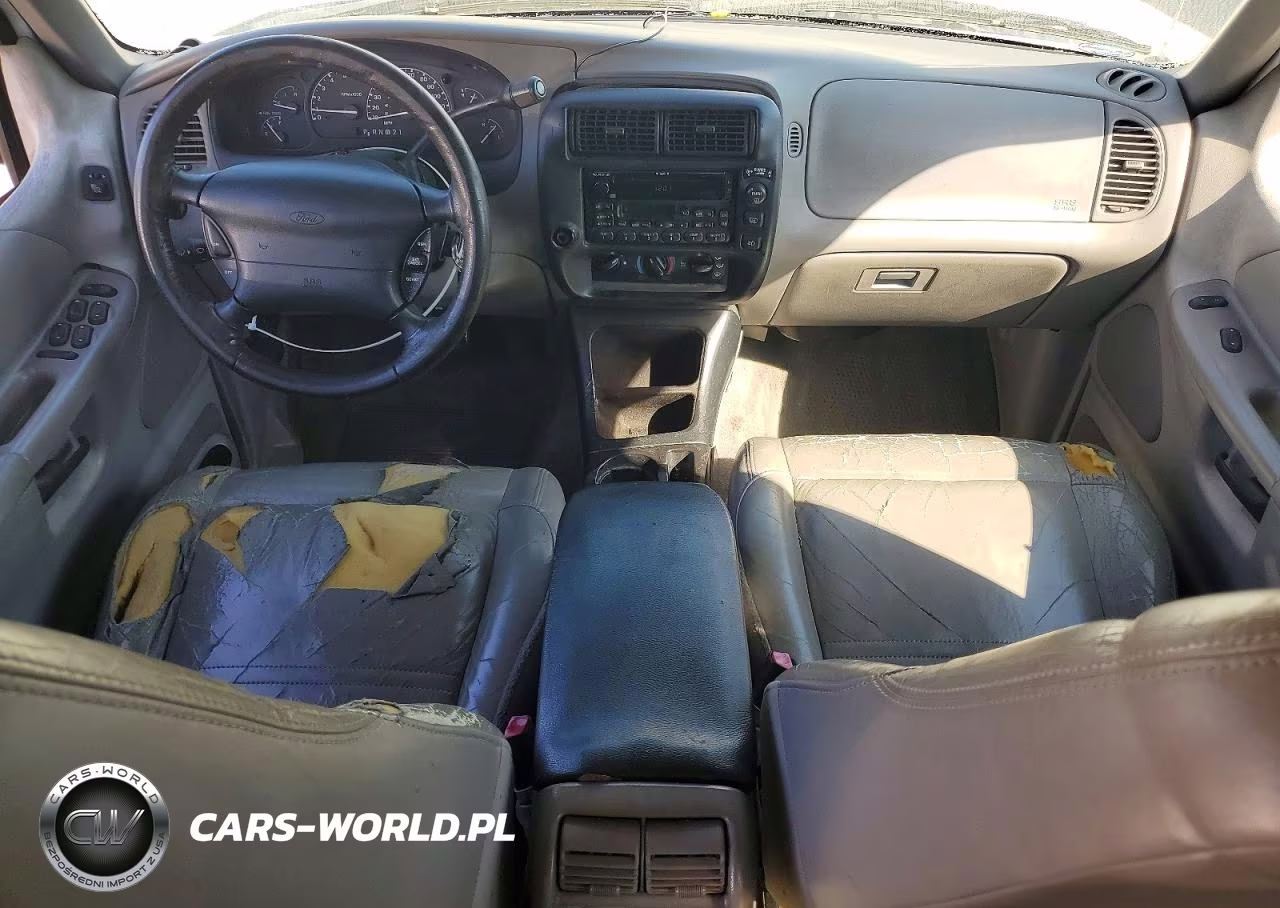 2000 Ford Explorer Xlt VIN:1FMZU63E7YZB06888 - 8