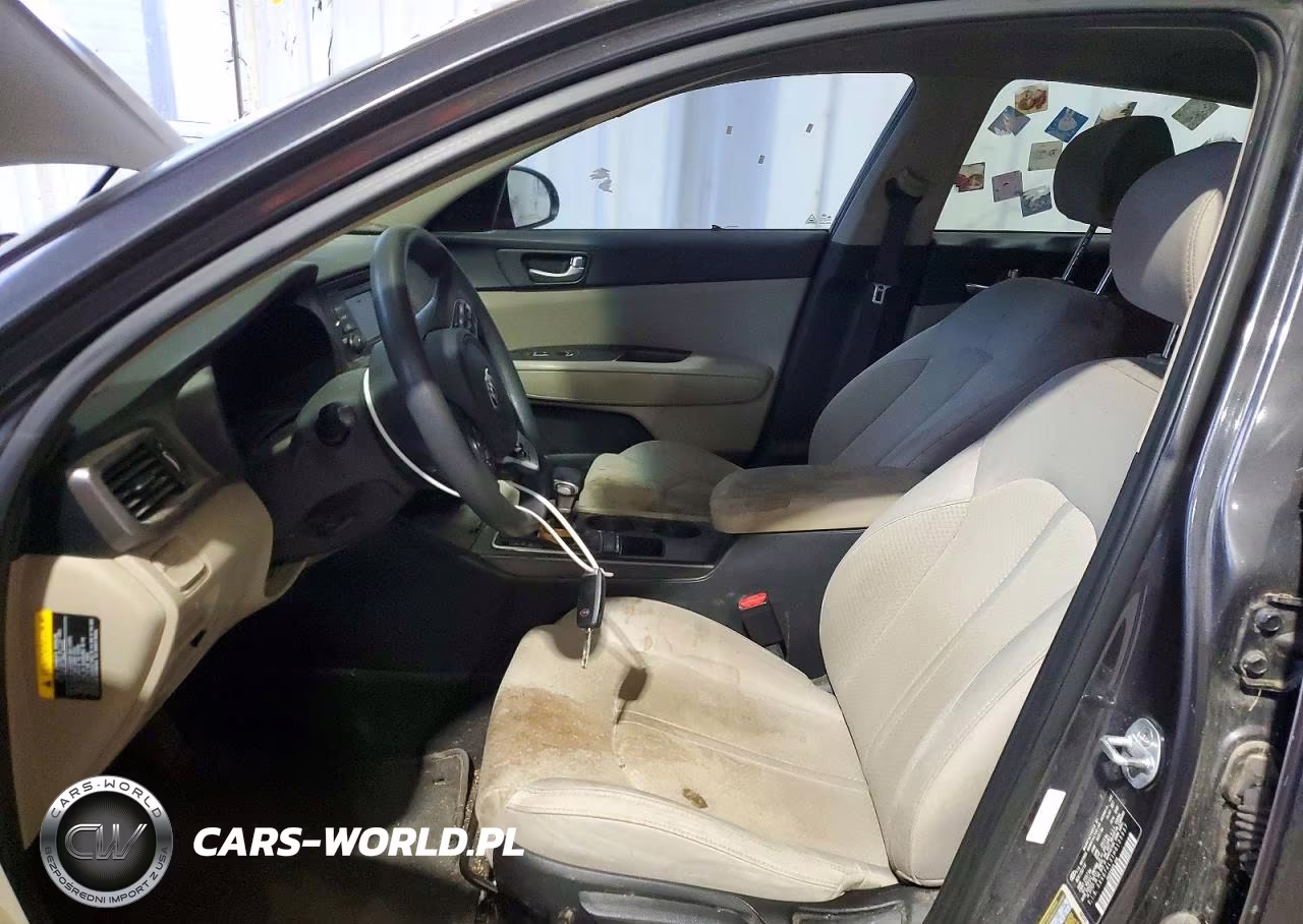 2017 Kia Optima Lx VIN:5XXGT4L31HG135937 - 7