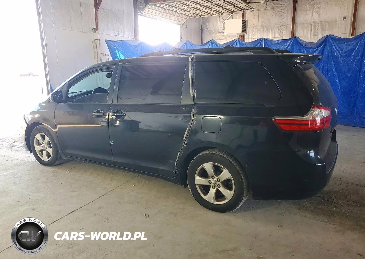 2015 Toyota Sienna Le VIN:5TDKK3DC7FS653293 - 2