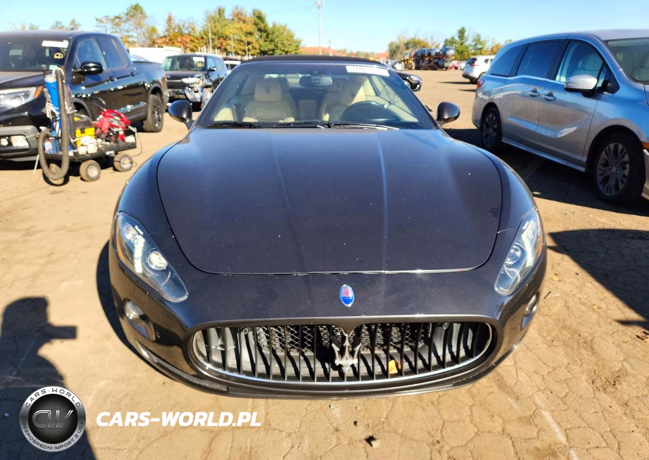2014 Maserati Granturismo S VIN:ZAM45MMA3E0091183 - 5