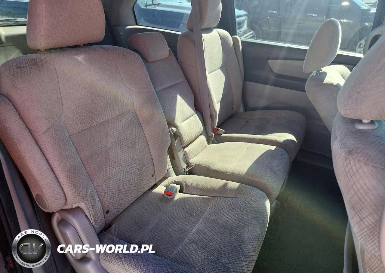 2017 Honda Odyssey Se VIN:5FNRL5H31HB016604 - 11