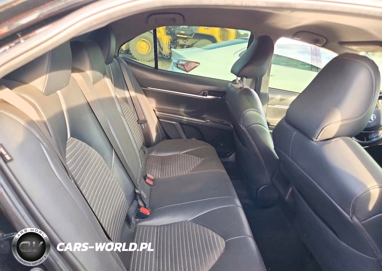 2019 Toyota Camry Se VIN:4T1B11HK0KU808874 - 10