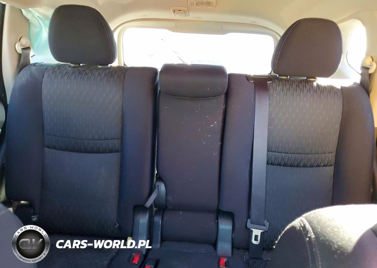 2020 Nissan Rogue S VIN:JN8AT2MT3LW016100 - 10