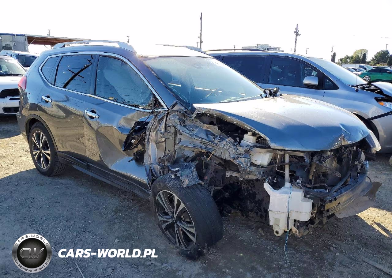 2020 Nissan Rogue S VIN:JN8AT2MT3LW016100 - 4