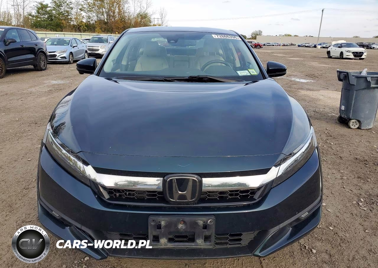 2018 Honda Clarity Touring VIN:JHMZC5F30JC006702 - 5