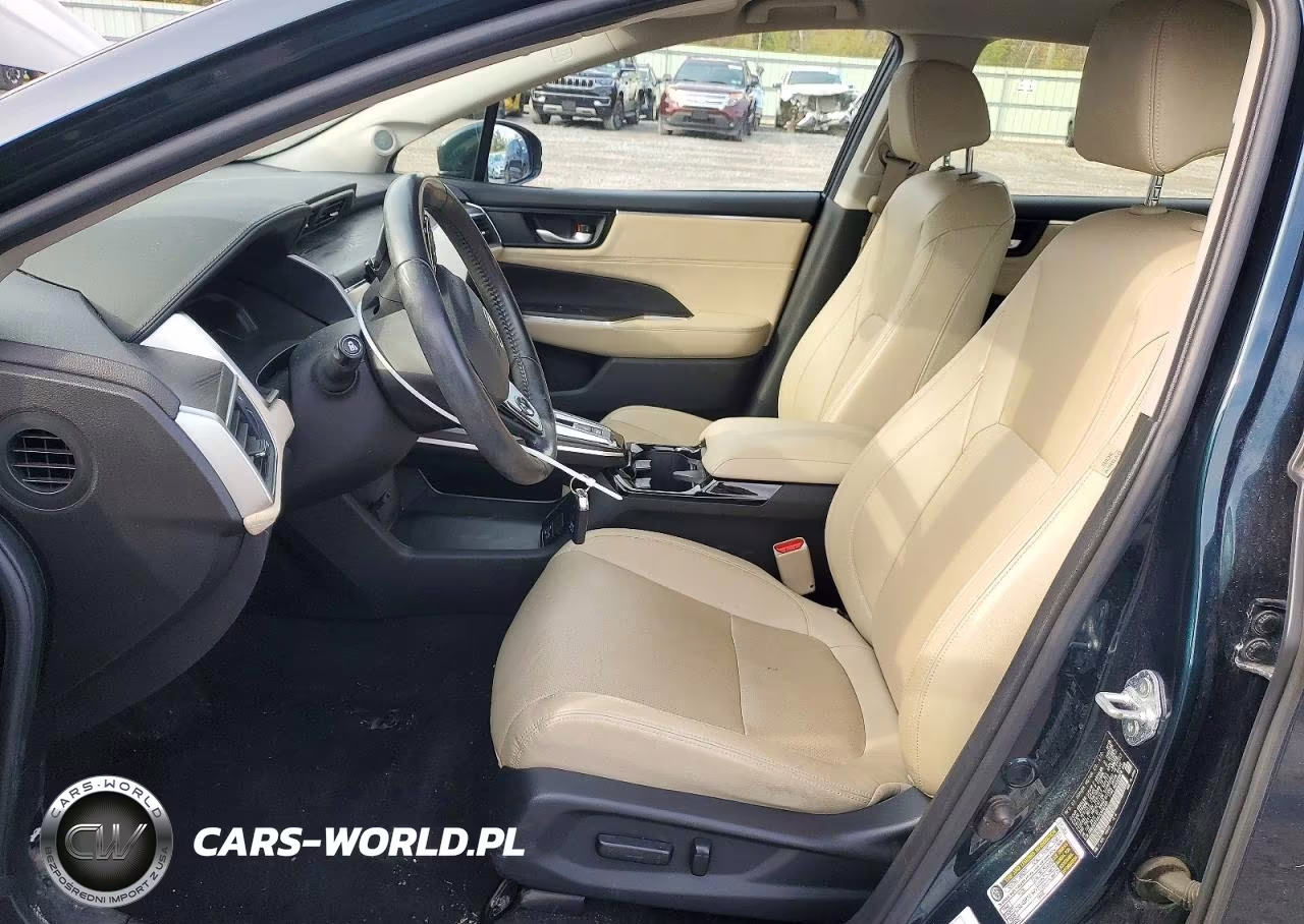2018 Honda Clarity Touring VIN:JHMZC5F30JC006702 - 7