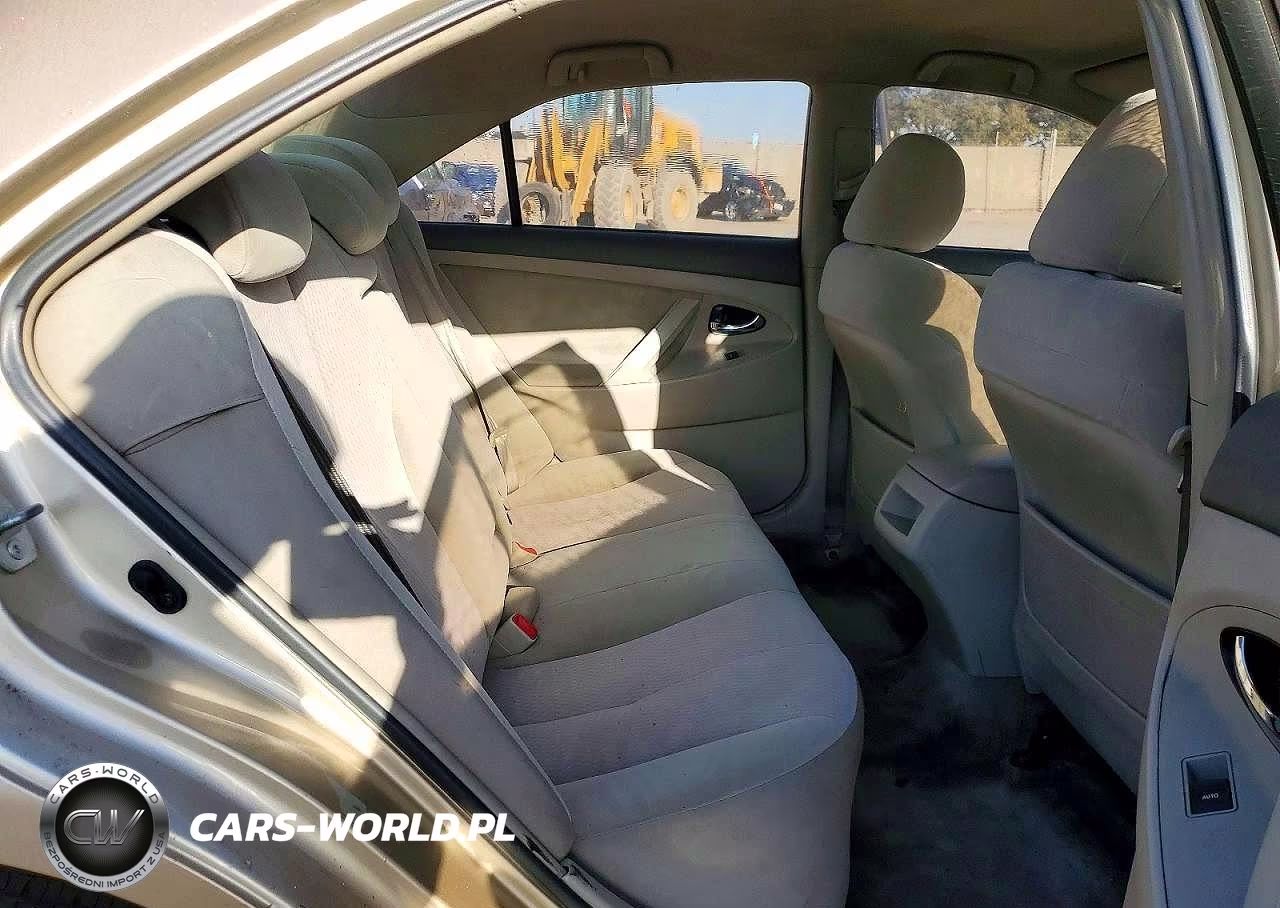 2011 Toyota Camry Le VIN:4T1BF3EK8BU132031 - 10