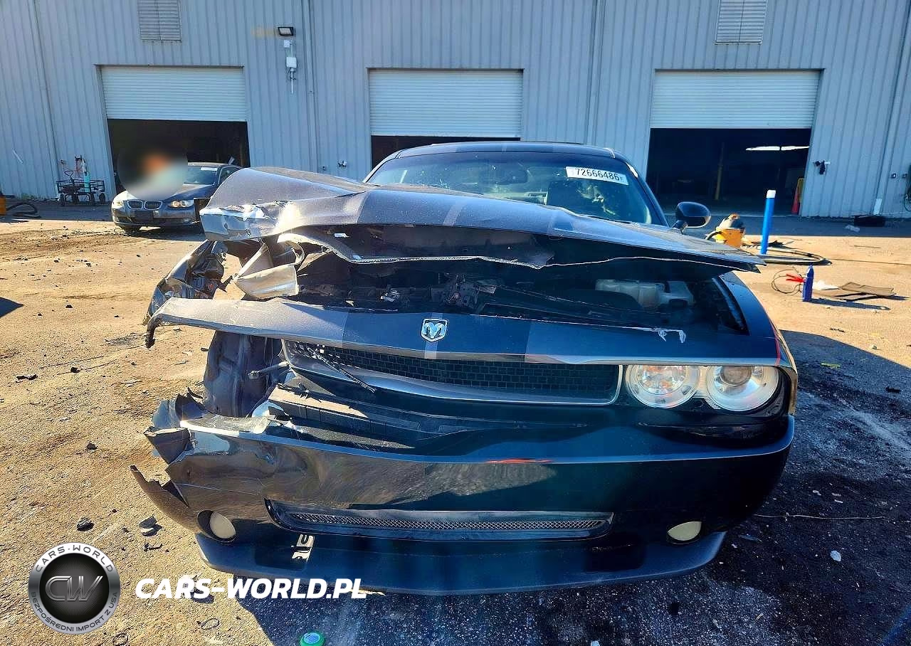2009 Dodge Challenger Srt-8 VIN:2B3LJ74W79H569987 - 5