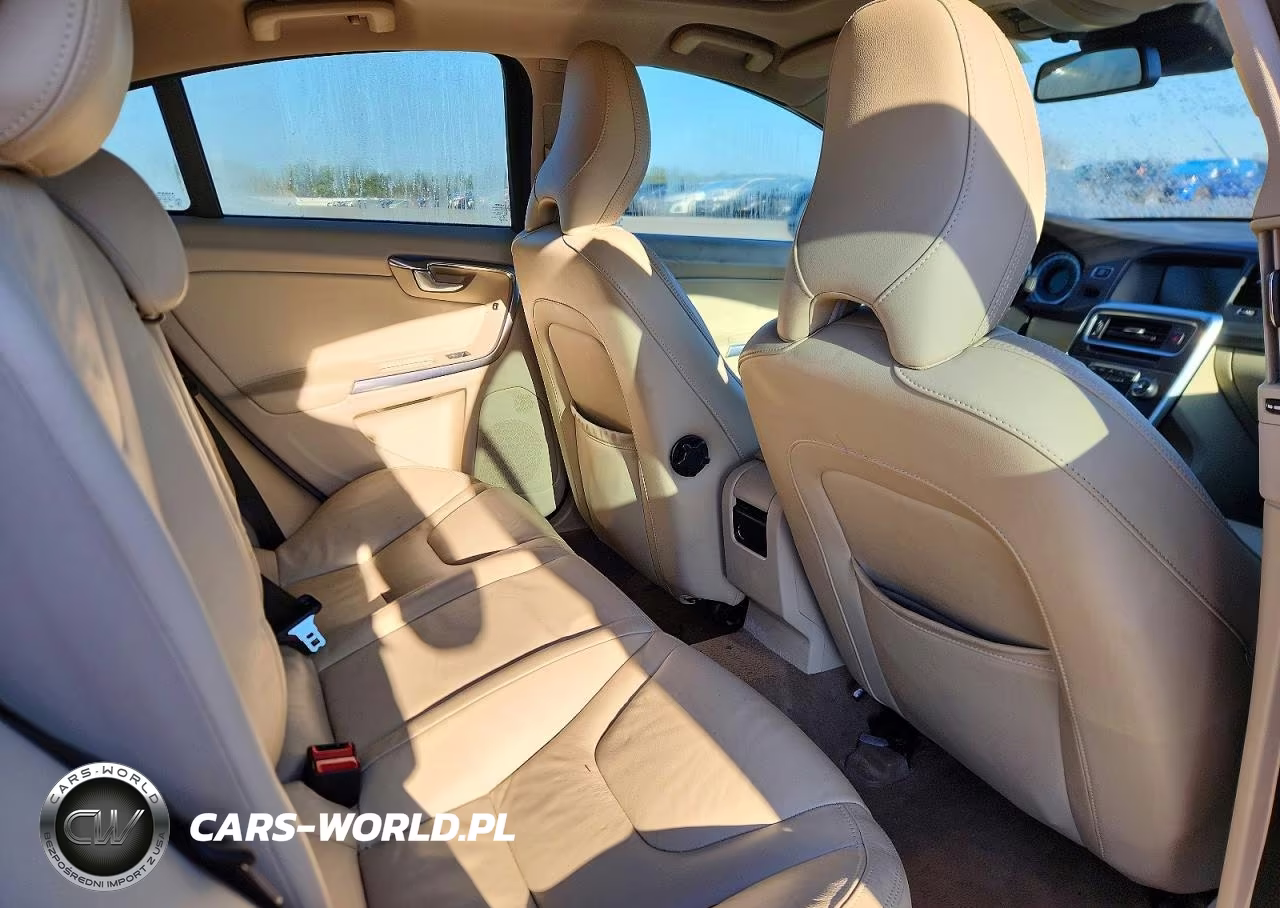 2013 Volvo S60 T5 VIN:YV1612FH7D2205139 - 10