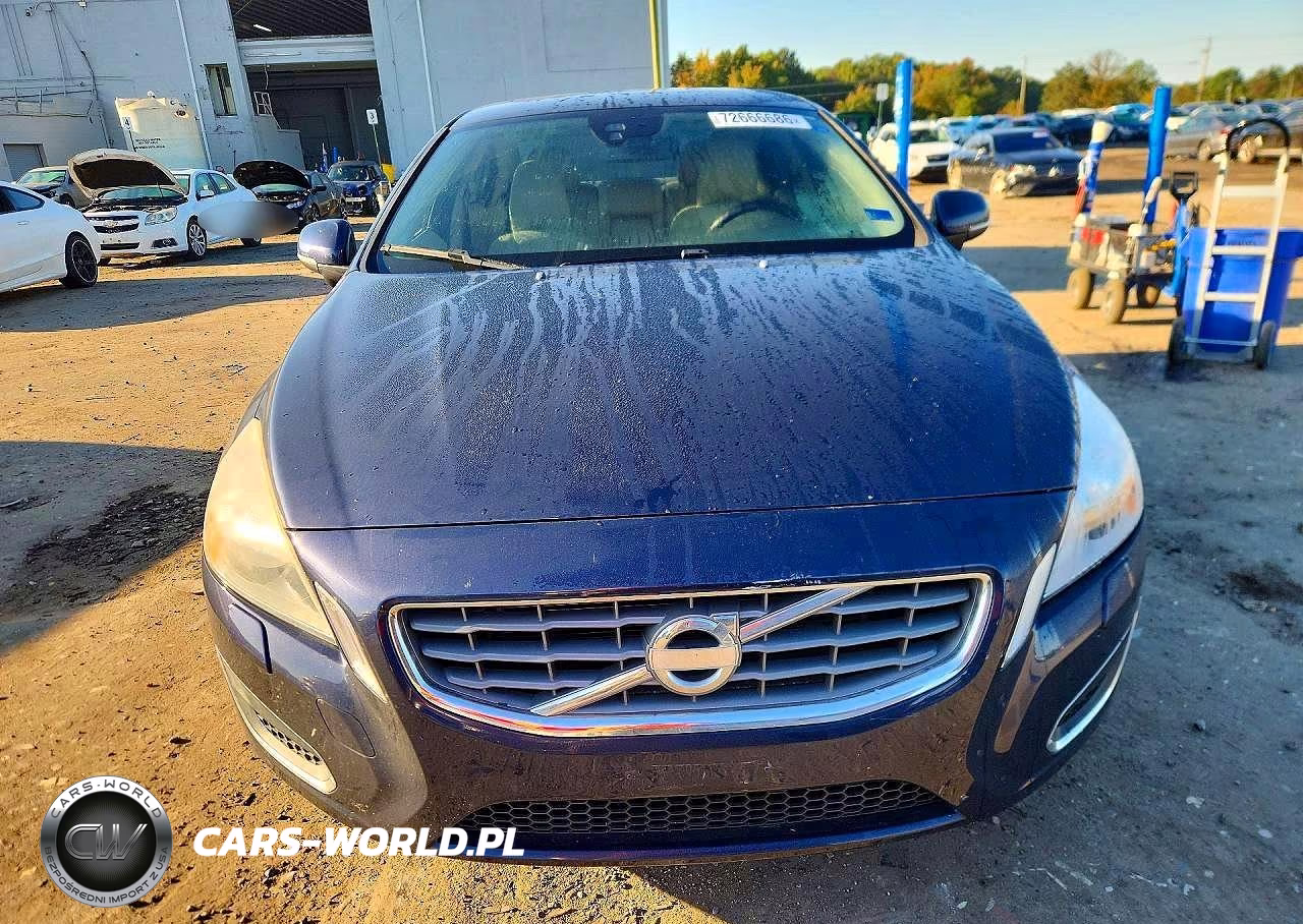 2013 Volvo S60 T5 VIN:YV1612FH7D2205139 - 5