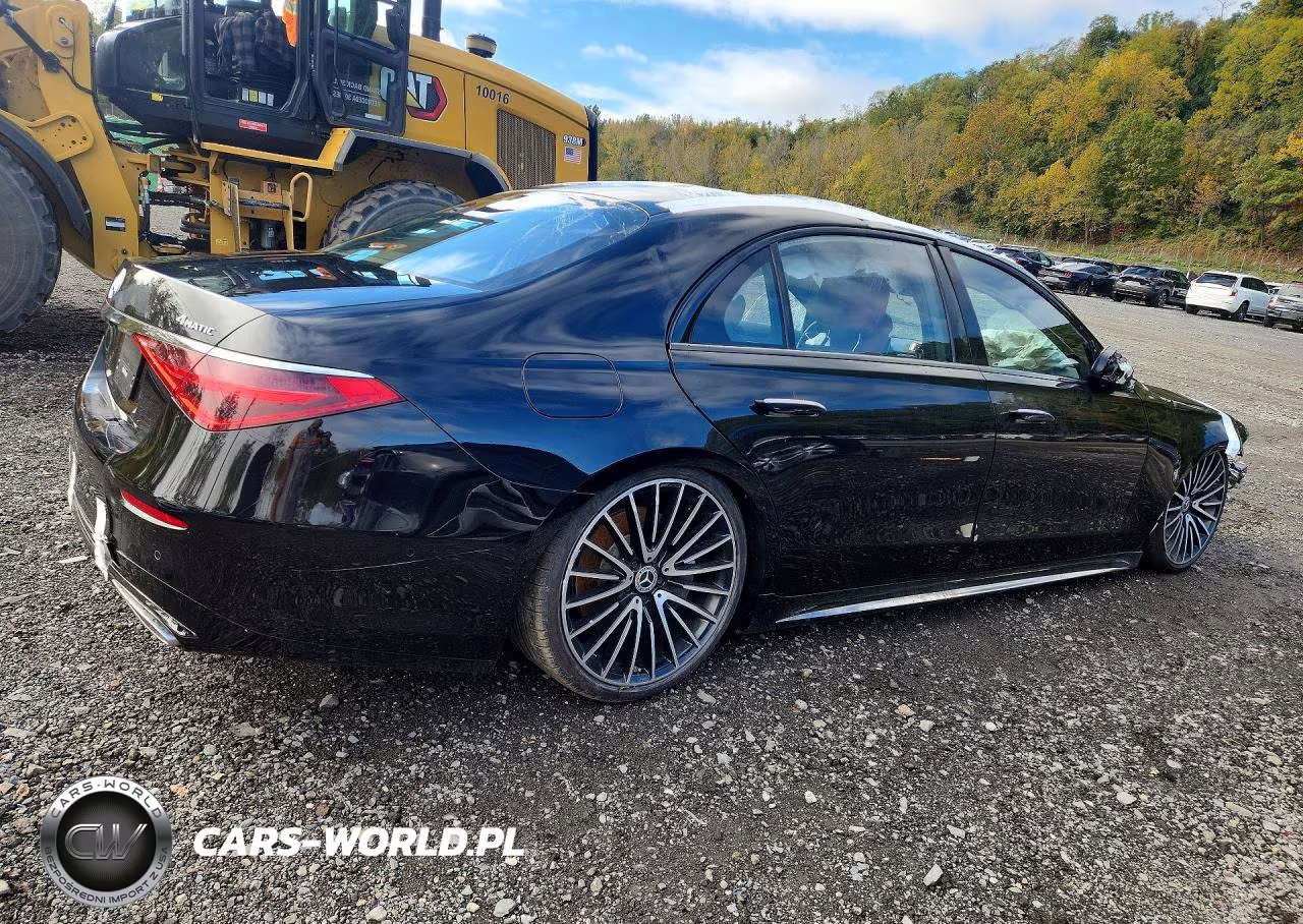 2023 Mercedes-Benz S 580 4Matic VIN:W1K6G7GB4PA170037 - 3