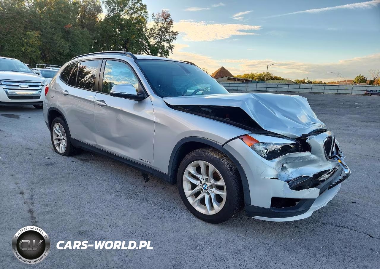 2015 BMW X1 xDrive28I VIN:WBAVL1C59FVY25795 - 4