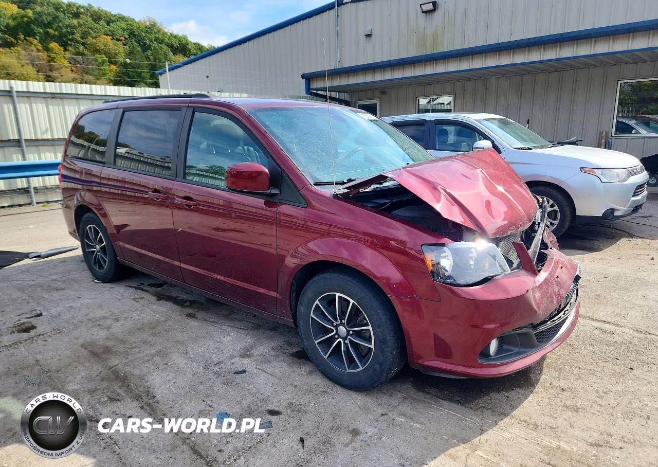 2018 Dodge Grand Caravan Gt VIN:2C4RDGEG8JR343673 - 4