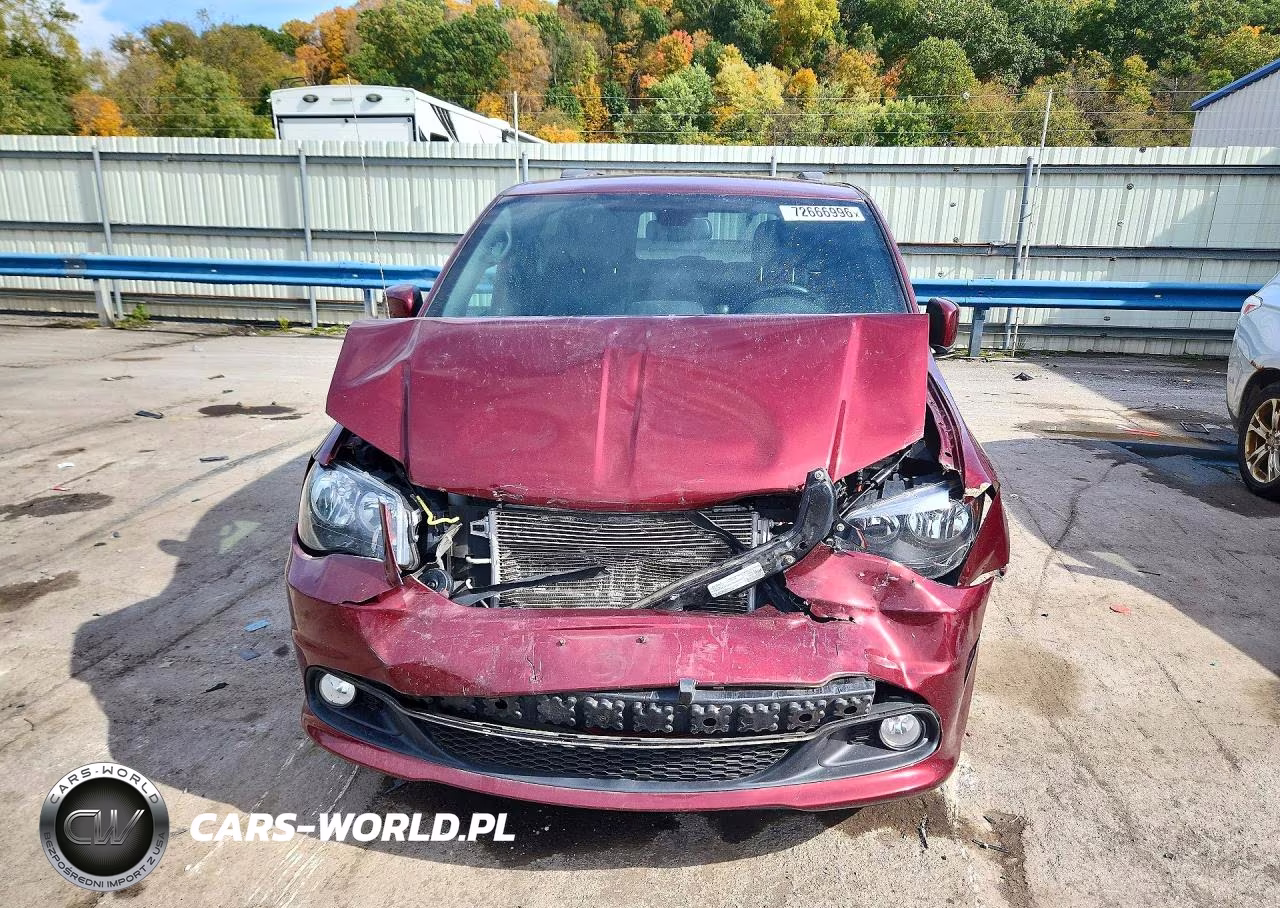 2018 Dodge Grand Caravan Gt VIN:2C4RDGEG8JR343673 - 5