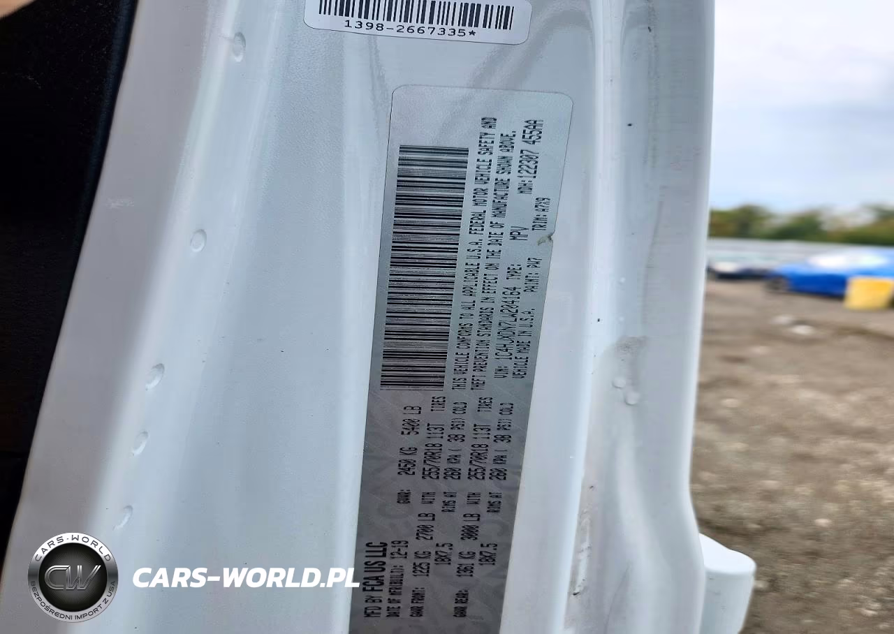 2020 Jeep Wrangler Unlimited Sport VIN:1C4HJXDN7LW204164 - 13