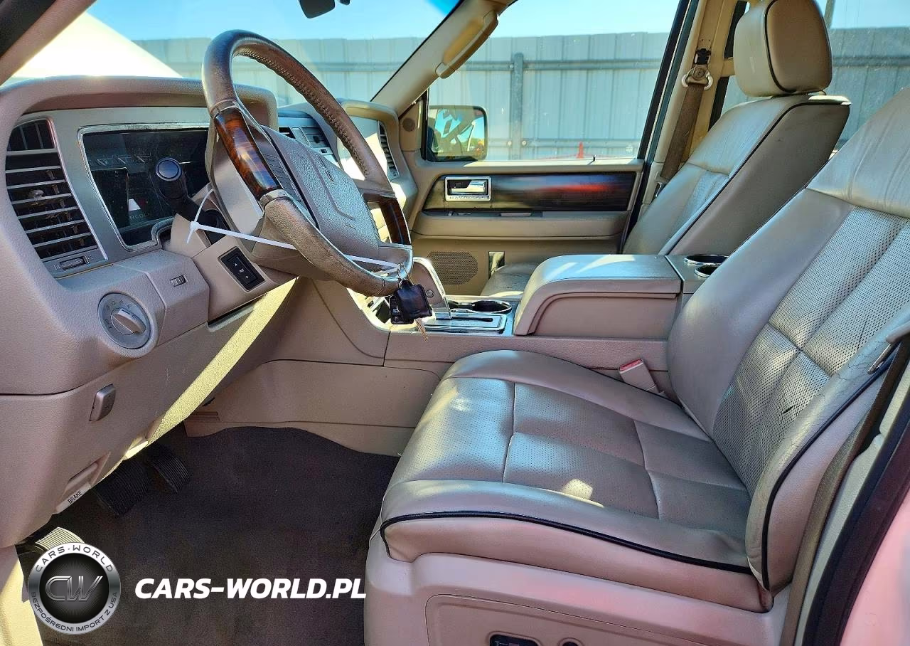 2007 Lincoln Navigator VIN:5LMFU27557LJ08286 - 7