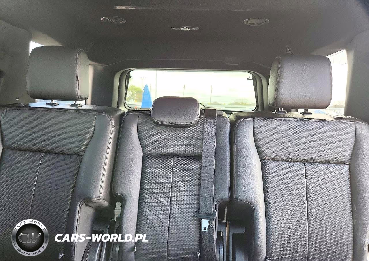 2018 Ford Expedition Xl VIN:1FMJU1GT8JEA35187 - 10