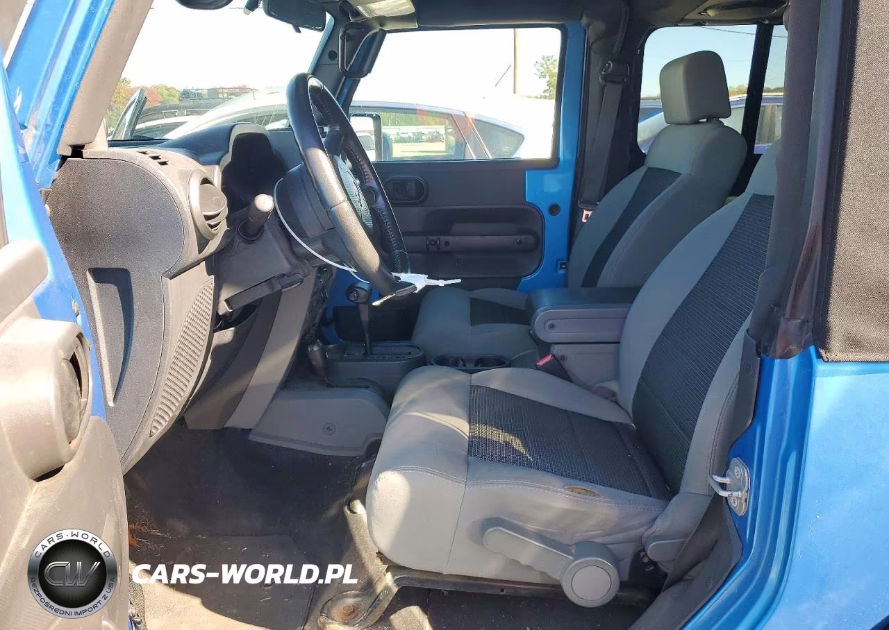 2009 Jeep Wrangler X VIN:1J4FA24199L785081 - 7