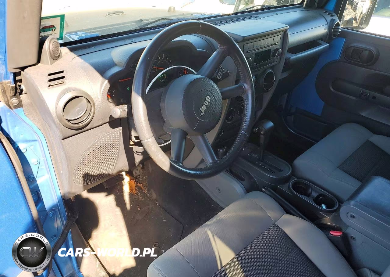 2009 Jeep Wrangler X VIN:1J4FA24199L785081 - 8
