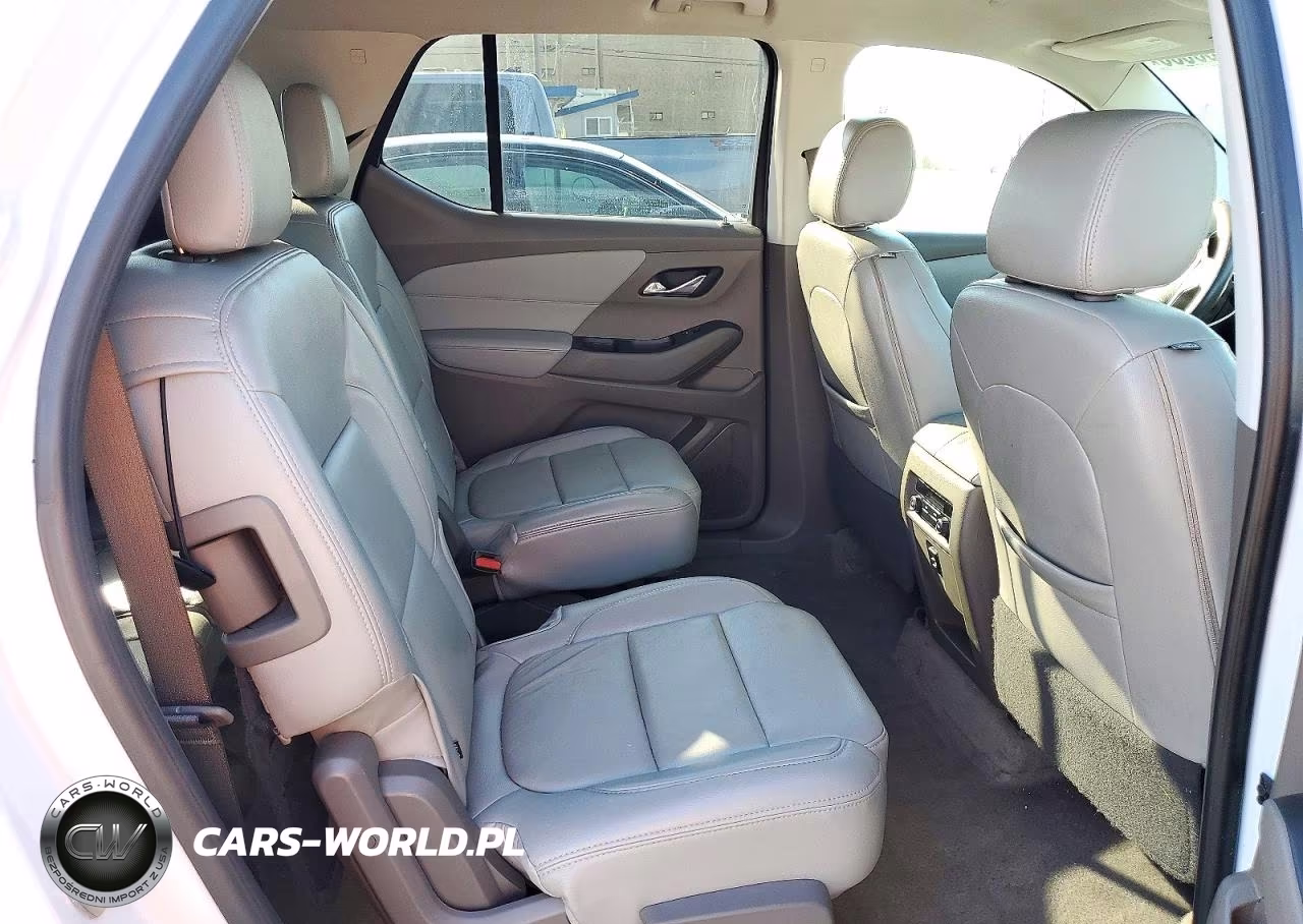 2018 Chevrolet Traverse Lt VIN:1GNERGKW8JJ104986 - 11