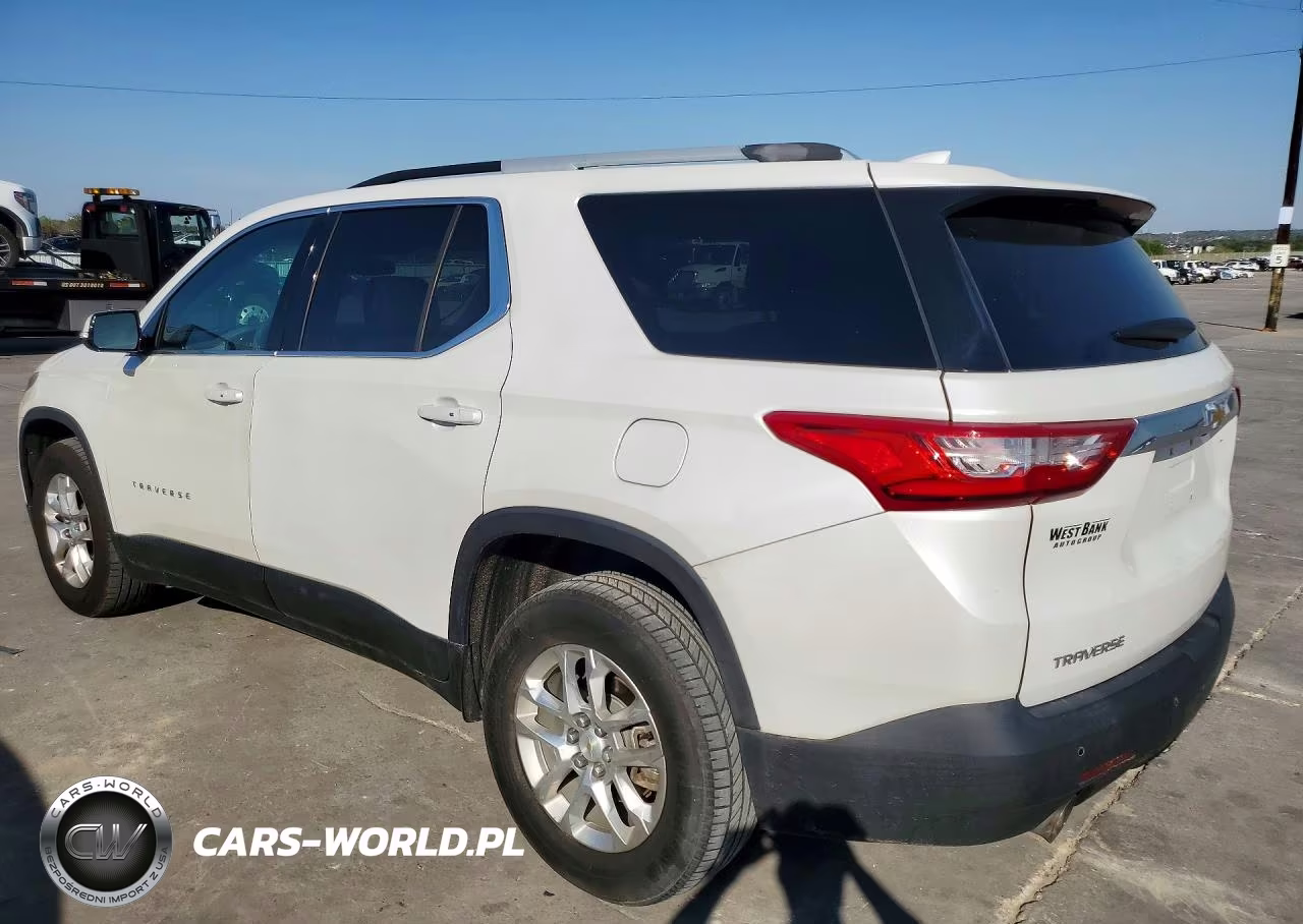 2018 Chevrolet Traverse Lt VIN:1GNERGKW8JJ104986 - 2
