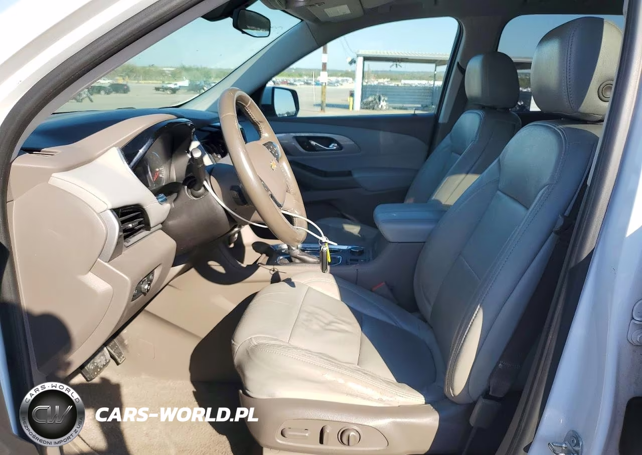 2018 Chevrolet Traverse Lt VIN:1GNERGKW8JJ104986 - 7