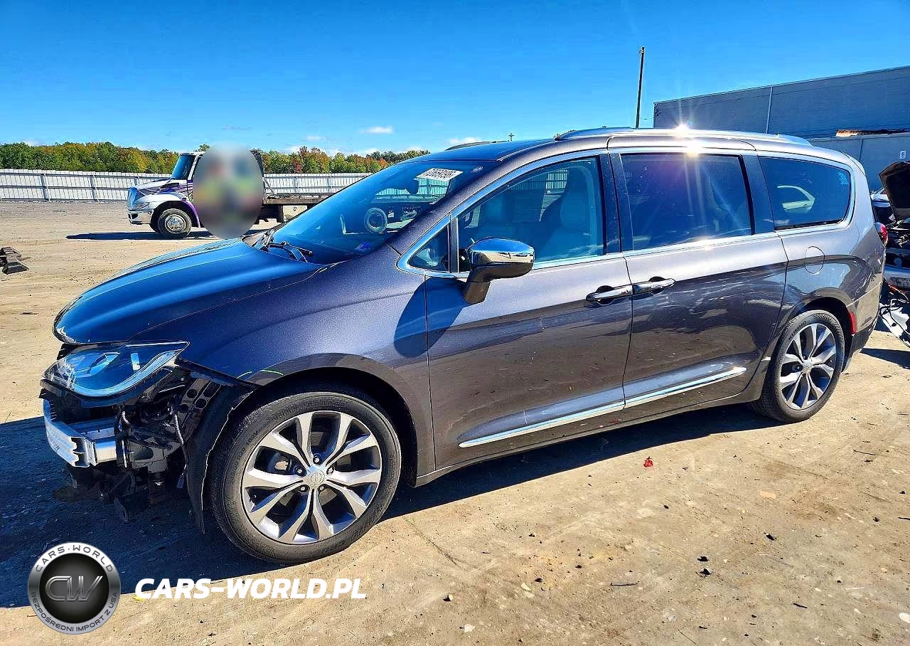 2017 Chrysler Pacifica Limited VIN:2C4RC1GG0HR788013 - 1