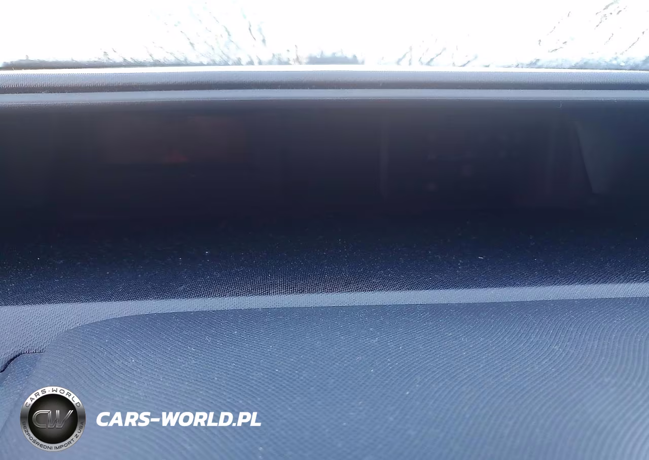2016 Toyota Prius C Two VIN:JTDKDTB35G1127367 - 9