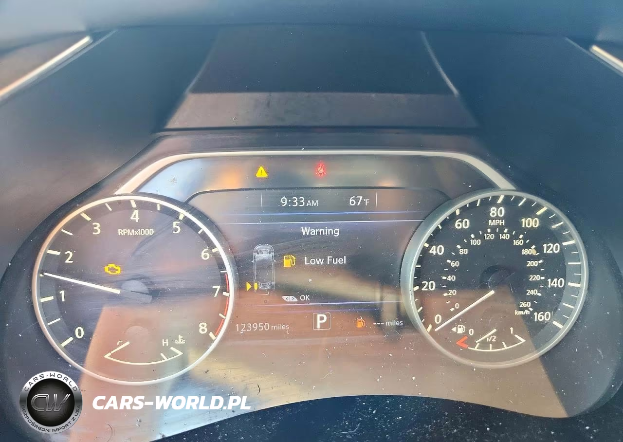 2018 Nissan Murano S VIN:5N1AZ2MG9JN195707 - 9