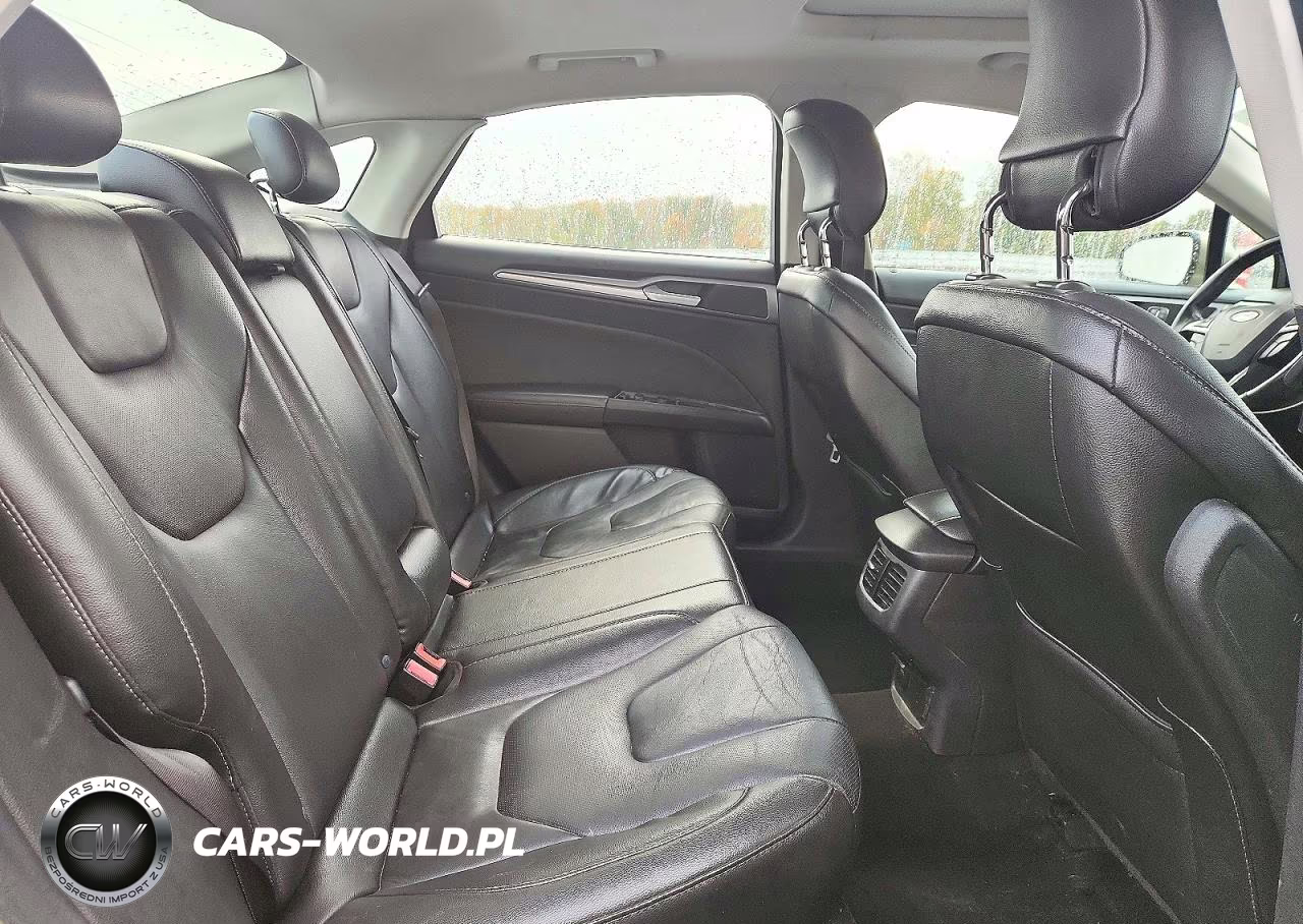 2013 Ford Fusion Titanium VIN:3FA6P0K90DR199290 - 10