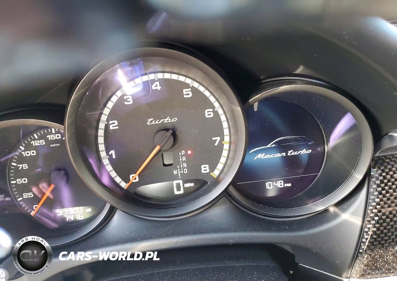2016 Porsche Macan Turbo VIN:WP1AF2A52GLB93400 - 9